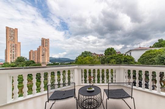 白墨·White Manor | 法式艺术庄园酒店(景德镇北站店)图片