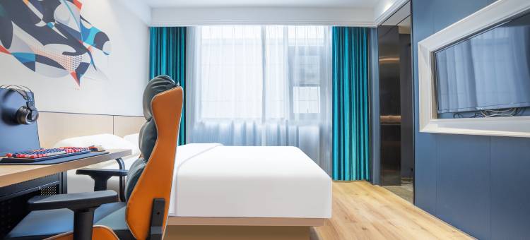 网鱼电竞酒店(宁波白鹤地铁站彩虹南路店)图片