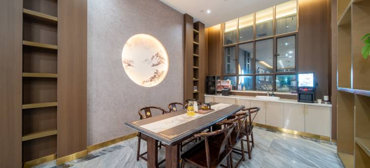 中亚酒店(库车南湖公园店)图片