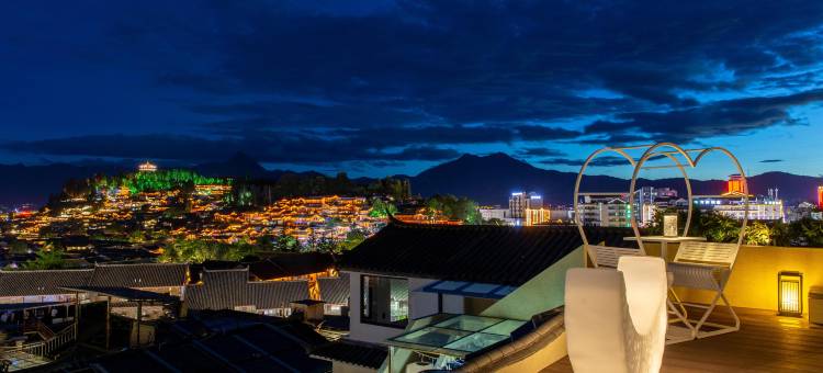 山野艺宿·观古城全景度假酒店(丽江北门大水车店)图片