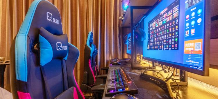 竞族电竞酒店(安庆高铁站光彩大市场店)图片