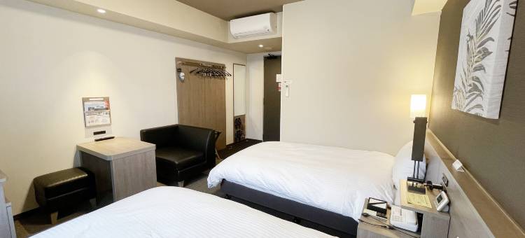 露樱酒店 上山田温泉店(HOTEL ROUTE-INN KAMIYAMADA ONSEN)图片