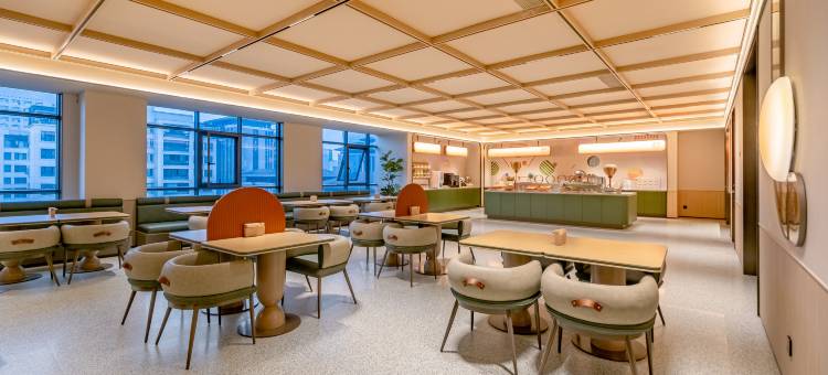 桔子酒店(重庆江北国际机场人力资源服务产业园店)图片