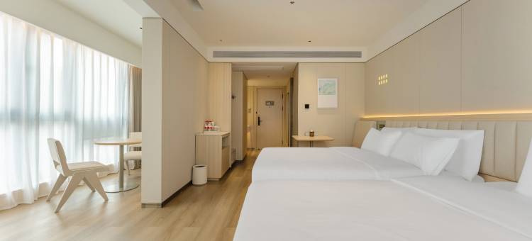 里白酒店(长沙湘雅医院地铁站省博物馆店)图片