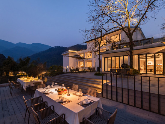 携程度假农庄(峨眉山一溪清音联营店)