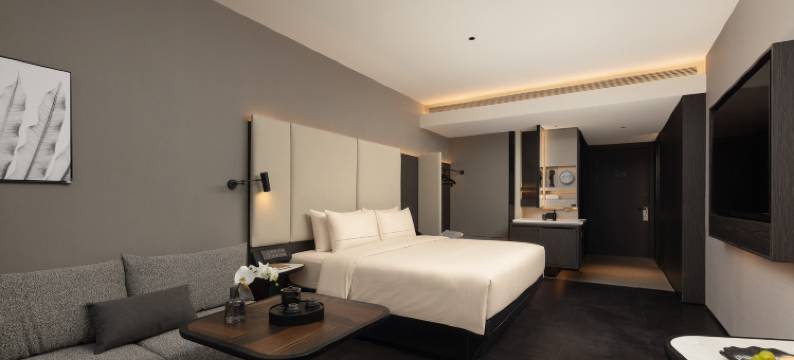 烟台大学万象汇亚朵酒店图片