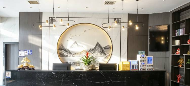 电玩鲸电竞酒店(怀化天星坪湖医附一店)图片