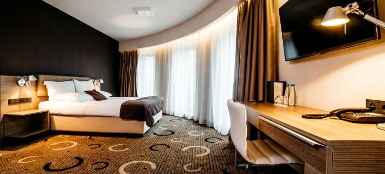 克拉特夫普鲁斯Q酒店(Q Hotel Plus Kraków)图片