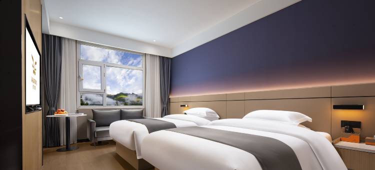 VALATOMS梵拉图·阳光酒店(茂县古羌城店)图片