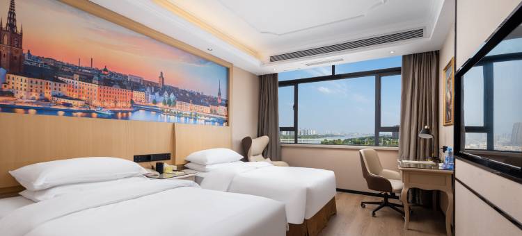 维也纳酒店(南昌火车站楞上地铁站店)图片