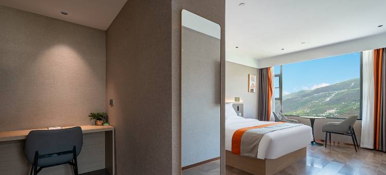 花屿·轻奢酒店(雅安汉源九襄店)图片