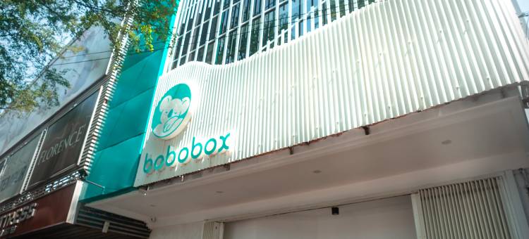 梭罗-博博波德斯拉梅特里亚迪酒店(Bobopod Slamet Riyadi, Solo)图片