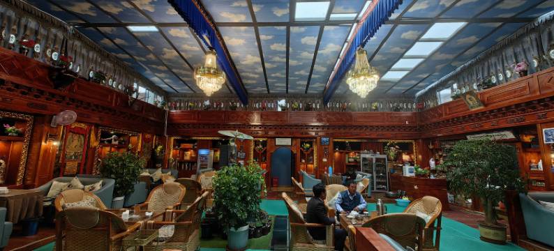 萨嘎县嘎尊大酒店(德吉路店)图片