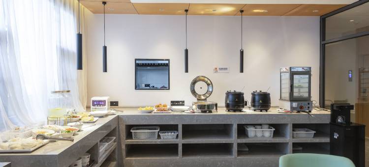 雅斯特酒店(百色那坡幸福路店)图片