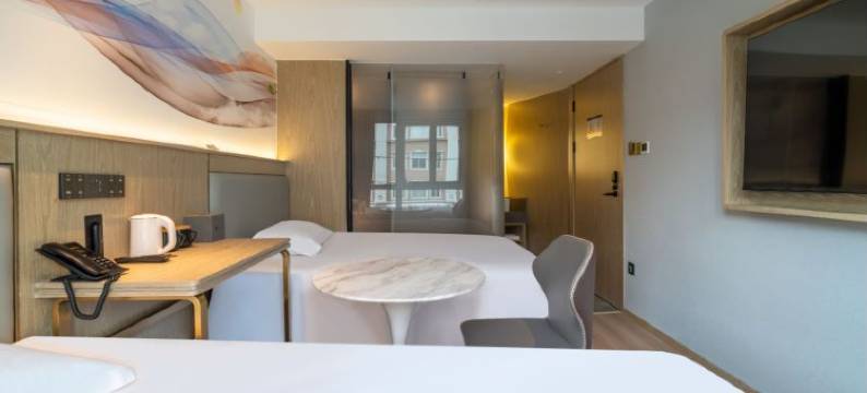 吉泰精品酒店(中山医院青真路店)图片