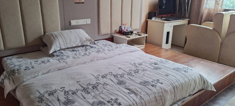 金平鑫怡网络休闲酒店图片