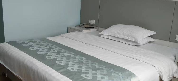 途窝假日酒店(盐城滨海鑫鼎国际广场店)图片