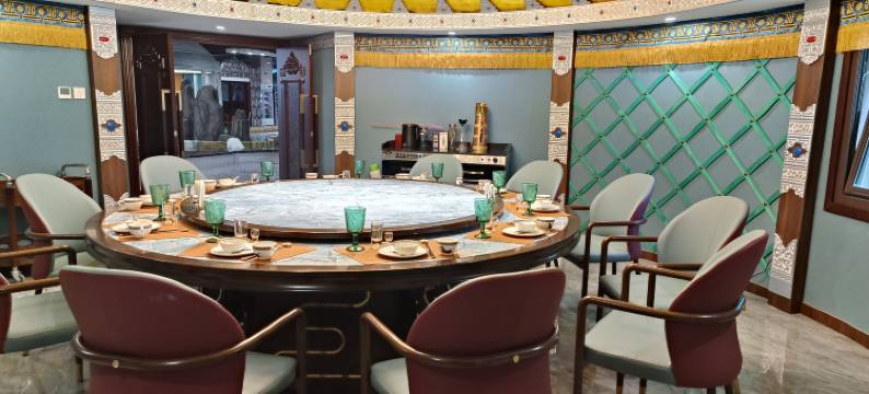 扎鲁特旗蒙悦艺术酒店图片