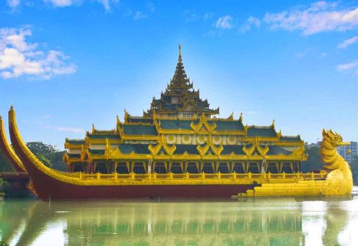 Hotel Grand Vista Hotel Overview