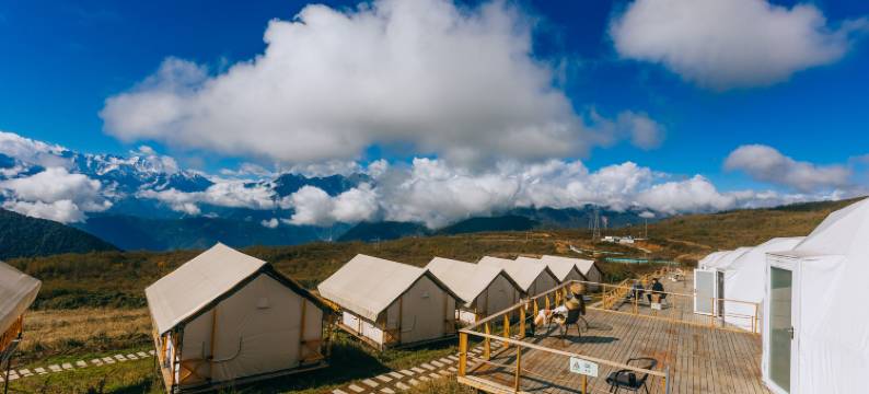 石棉王岗坪来也营地图片