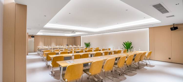 全季酒店(西双版纳告庄星光夜市店)图片