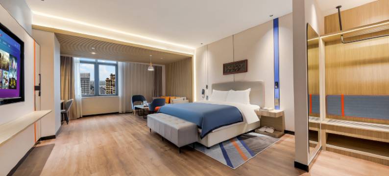 南昌智选假日酒店(青山湖风景区八一广场店)图片