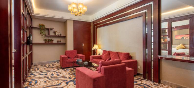 盈栢酒店(佛山创意产业园中国陶瓷城店)图片