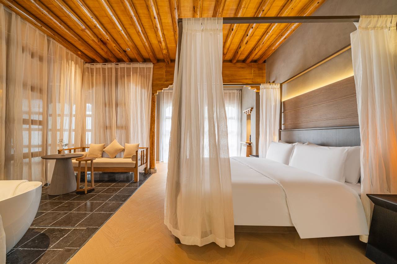 巴塘东藏明宇丽呈酒店图片