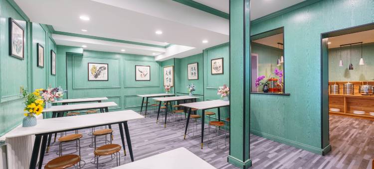 百世昌迎徕酒店(昆仑路摩界文创园店)图片