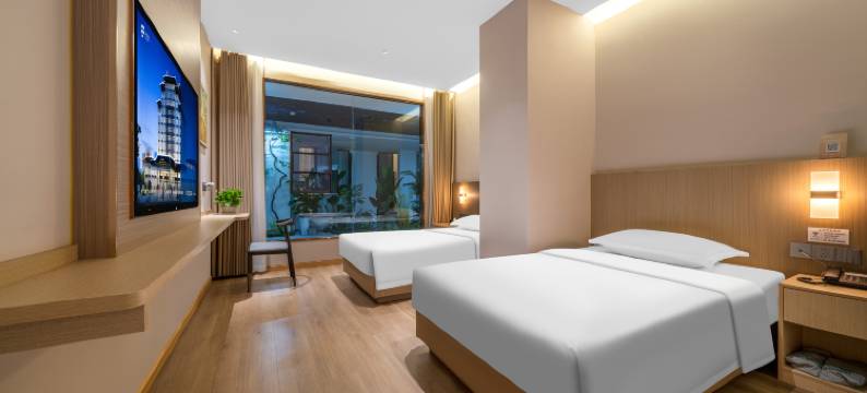 卓赫明酒店(武汉大学店)图片