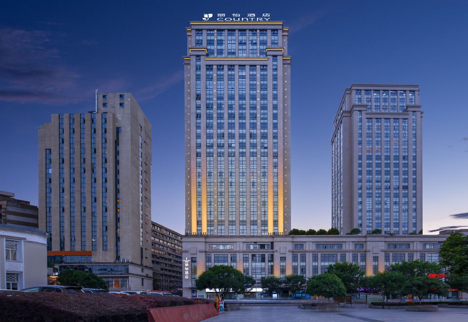 丽怡酒店(重庆万州万达广场店)外景图