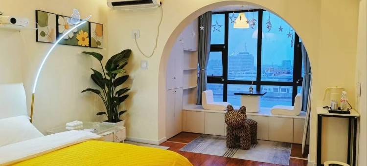 金隆民宿(胖东来生活广场曹魏古城店)图片