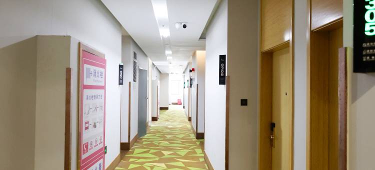 格林青皮树酒店(无锡惠山风景区百乐广场店)图片