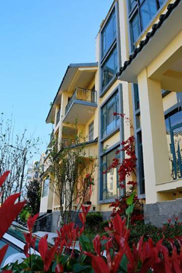 腾冲翡翠居公寓酒店