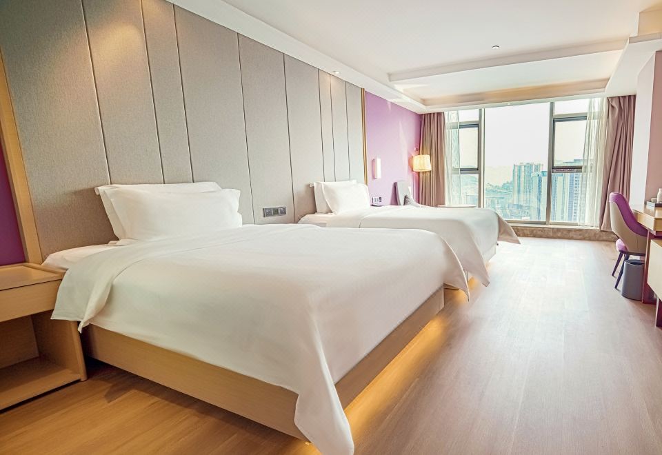 Lavande Hotel (Yibin University Town Convention and Exhibition Center) Hotel Overview