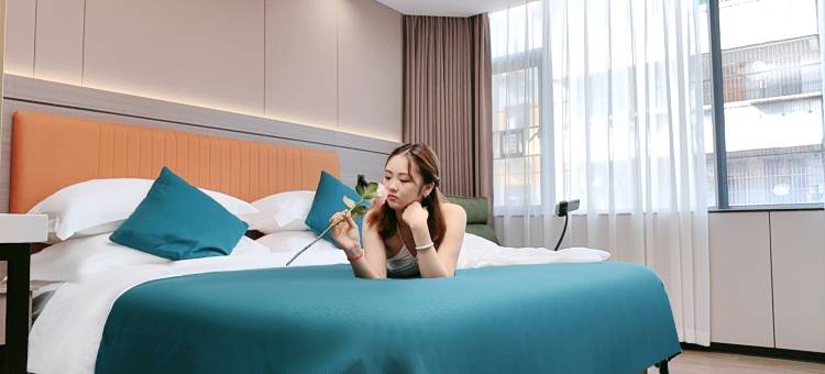 清远市非凡·漫酒店(清城区北江大桥店)图片