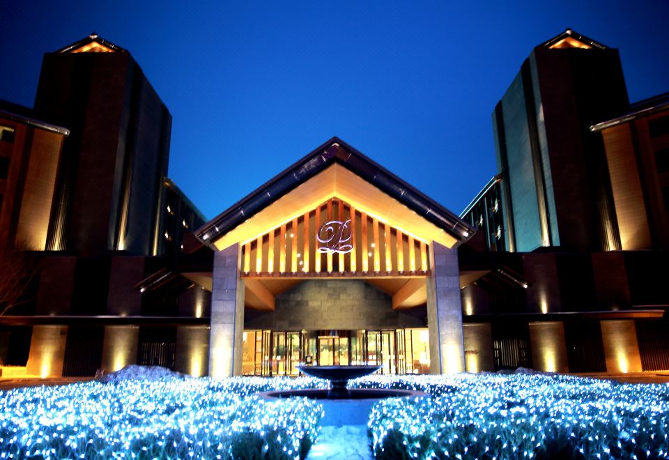 Lake Songhua Seibu Prince HotelHotel Overview