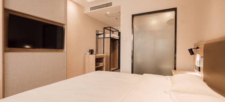 格林电竞酒店(扎鲁特旗店)图片