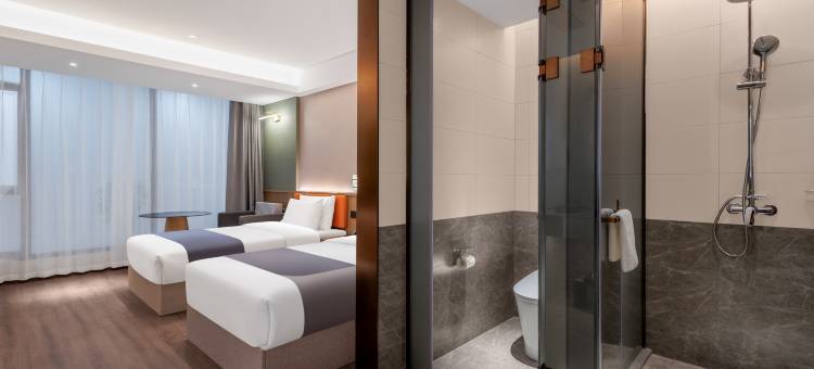 和颐酒店(南京百家湖胜太路地铁站店)图片