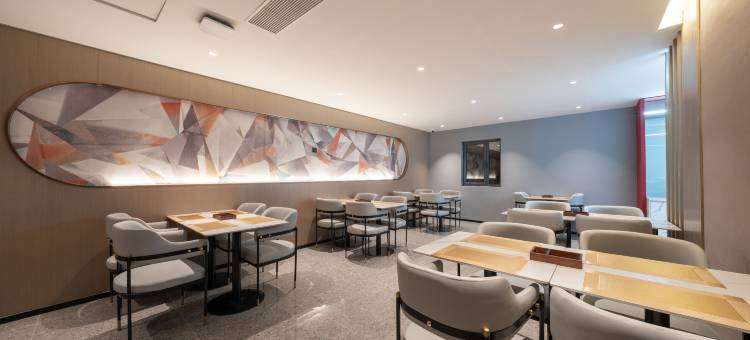 柏曼酒店(济南火车站店)图片