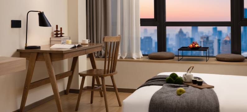 YTU原途·城市轻居酒店(观山湖公园林城西路地铁站店)图片