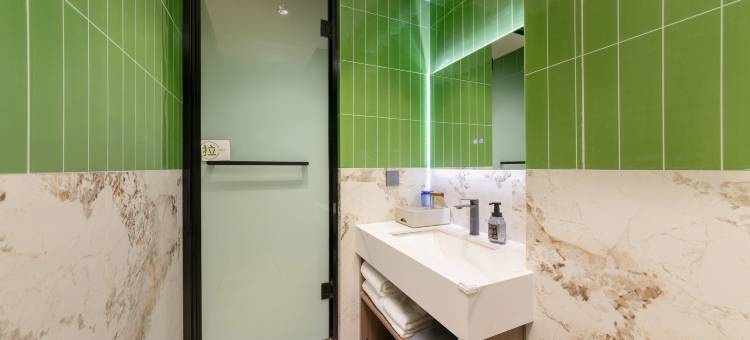 格林贝壳酒店(西安大唐不夜城北池头地铁站店)图片