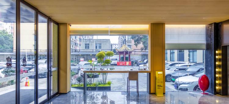 许昌棠悦美居酒店(胖东来时代广场店)图片