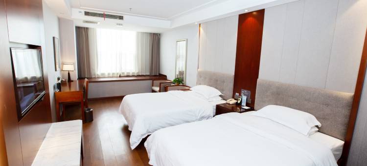 艺龙瑞云酒店(邯郸大名城汽车站店)图片