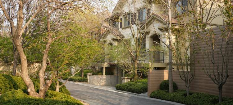 CHARMED HOTEL·幸会(鸽子窝碧螺塔店)图片