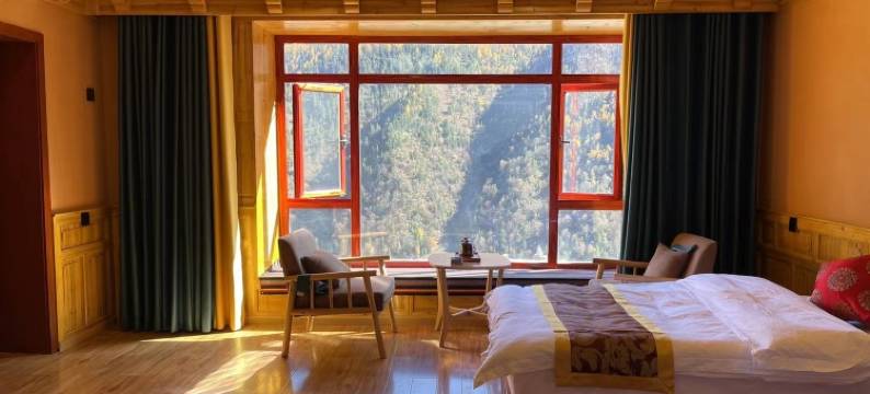 冷嘎措庄园图片