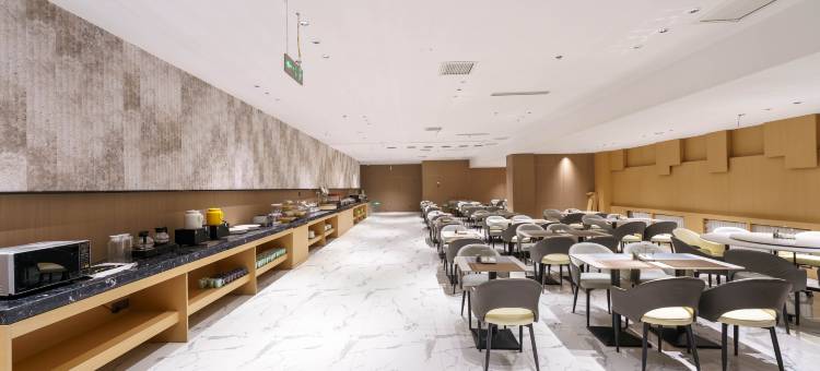 华驿精选酒店(大连星海广场医大二院店)图片