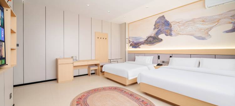 如家·UP华驿智旅酒店(秦皇岛山海关火车站店)图片