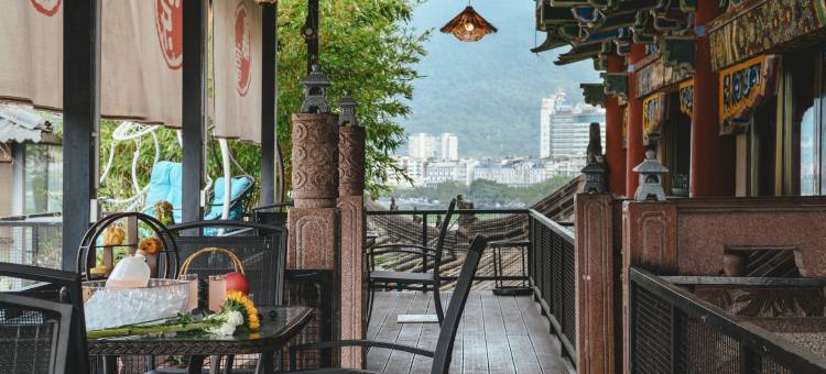 雅安｜Over the Qingyi River｜印象雨城酒店(雅州廊桥店)图片