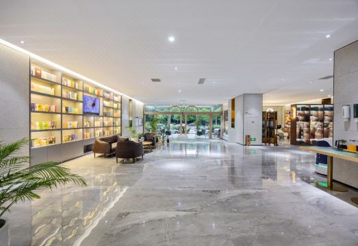 Starway Hotel (Kunming Guangfu Road Aegean Shopping Park) Hotel Overview